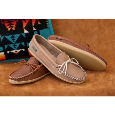Women's Molded Sole Moccasin Shoes